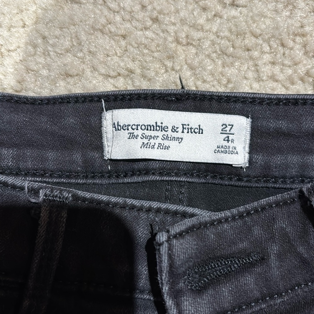 Abercrombie Super Skinny Jeans